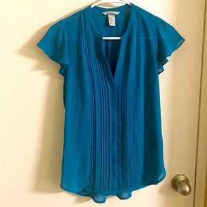 Teal blue top perfect for office/work